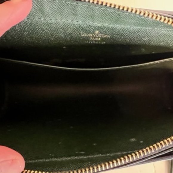 Louis Vuitton Tiga Baikal Clutch - Picture 2 of 13